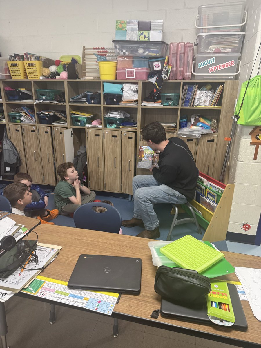 LHSVarsityLClub tweet media