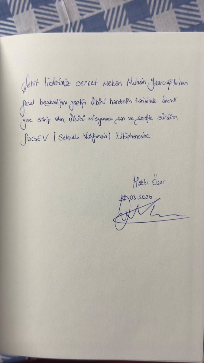 Hakkı Öznur ağabeyimiz tarafından kaleme alınan, Türk Milliyetçiliği tarihi açısından büyük öneme sahip, 9 Ciltlik Ülkücü Hareket eseri, Hakkı Öznur ağabeyim tarafından vakıf kütüphanemize bağışlanmıştır. 

Ağabeyimize teşekkür ederiz .