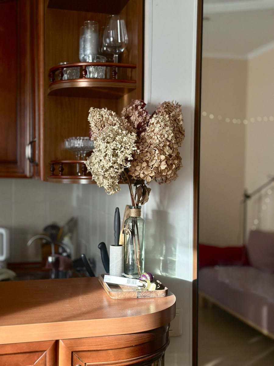 needsomesleep! tweet media