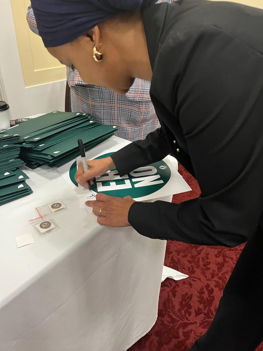 Rep. Ilhan Omar tweet media