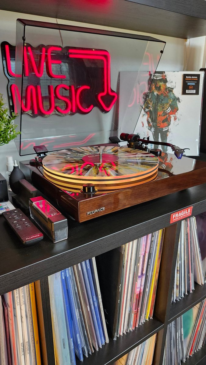 Emmanuel Flores tweet media