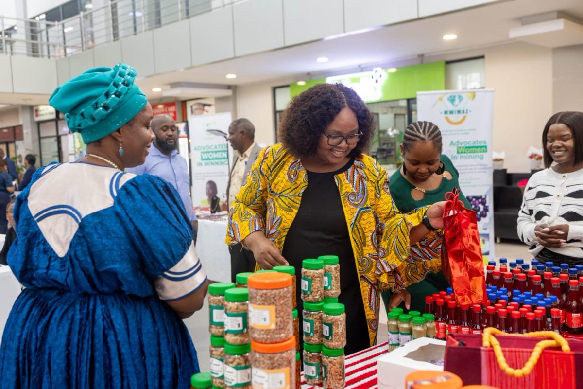 ECASROSA tweet media