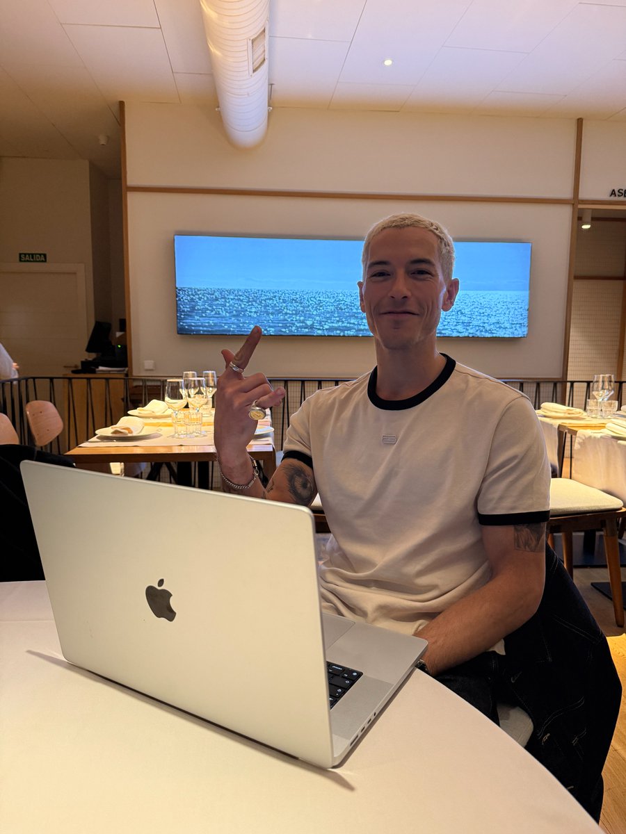 Netflix España tweet media