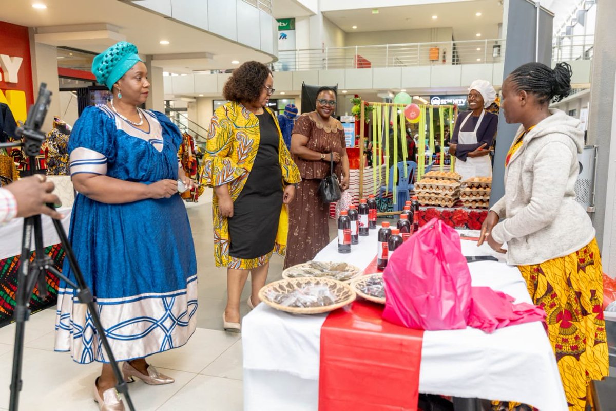 ECASROSA tweet media