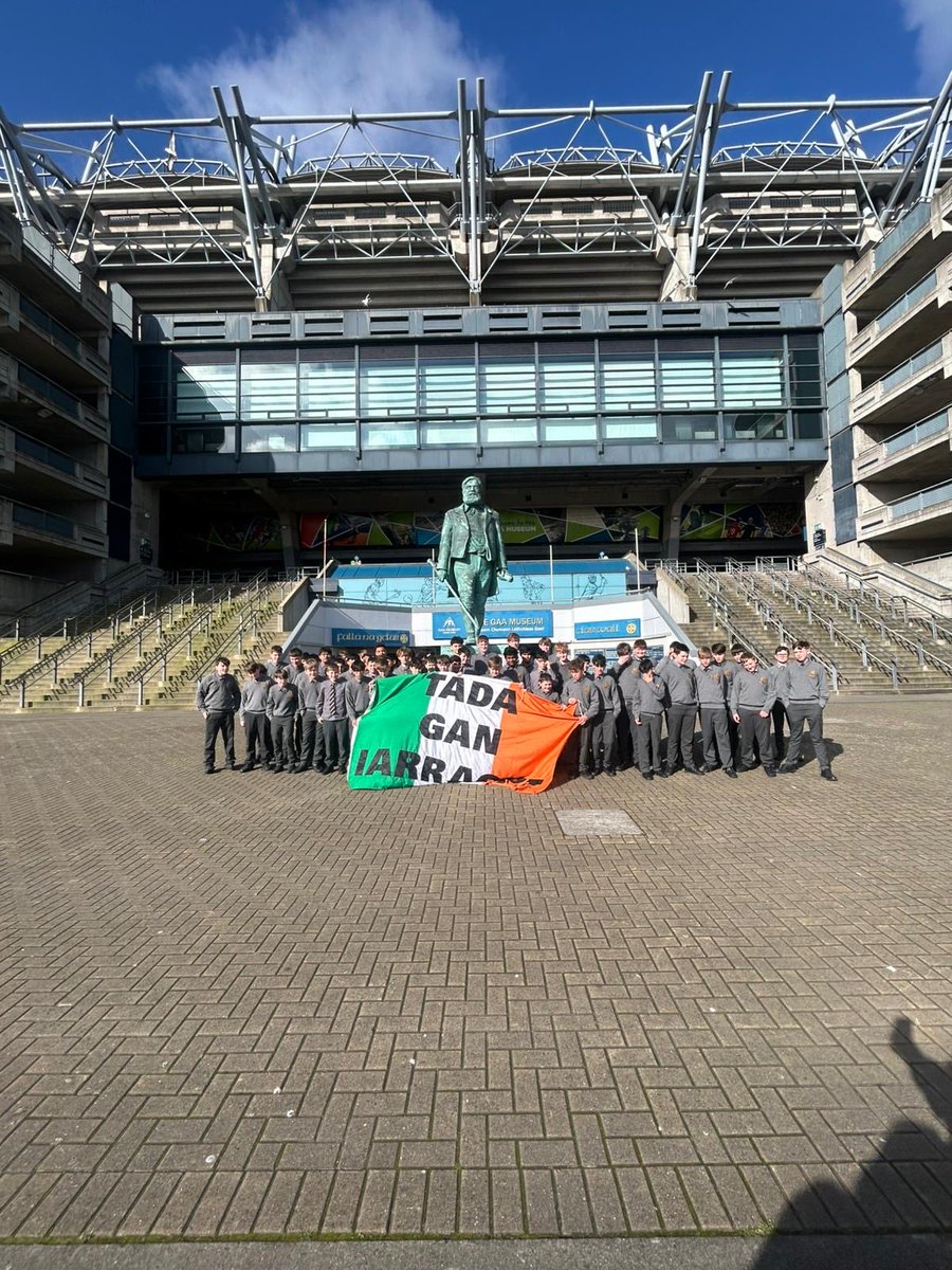 Clonkeen College tweet media
