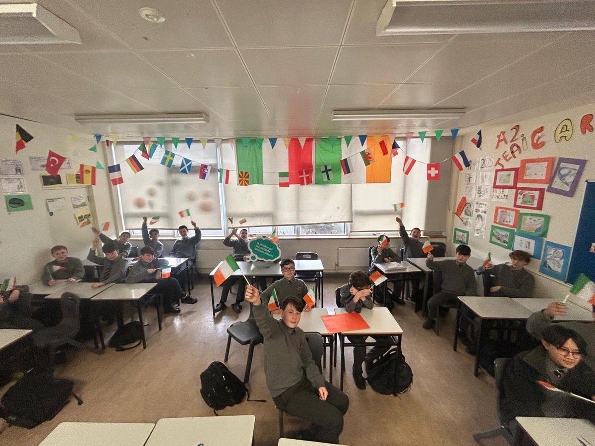 Clonkeen College tweet media