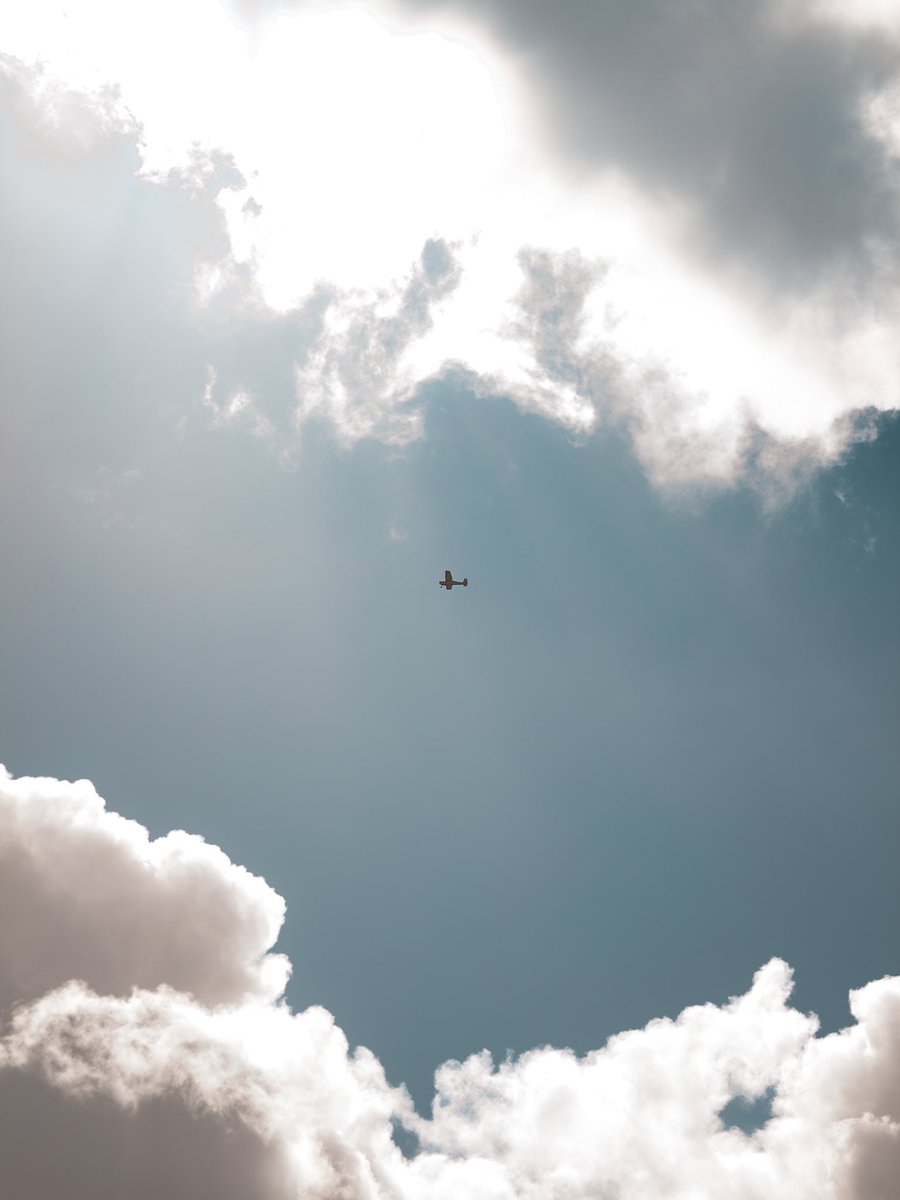 Wolverhampton Halfpenny Green Airport tweet media