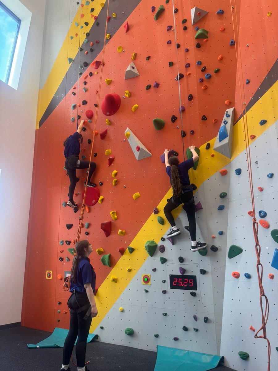 Darton Academy PE tweet media