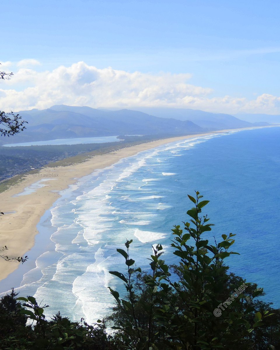 travolax's tweet image. Oregon Coast, keep my secrets and my sunsets.