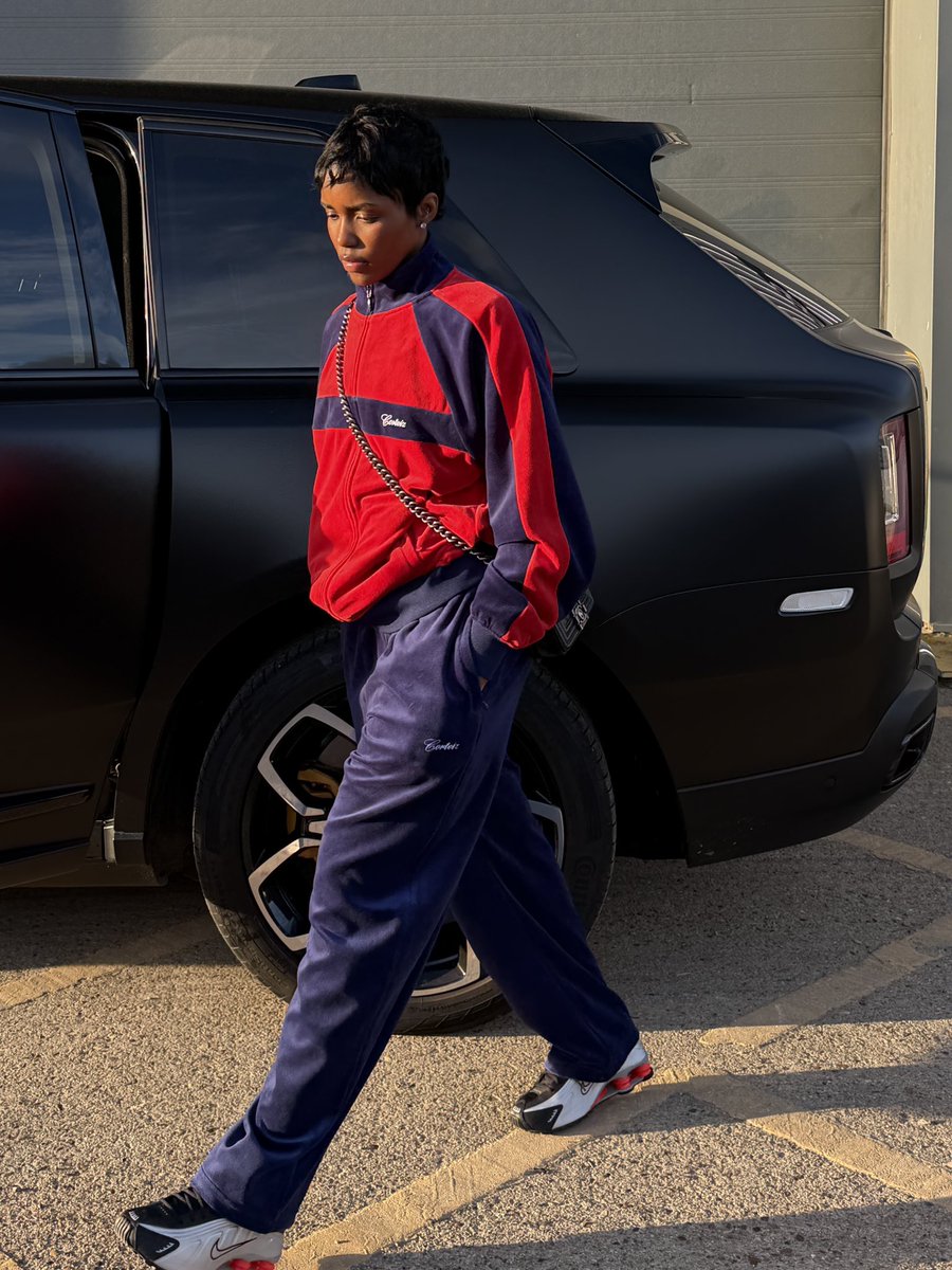 LUNDUN PICS. tweet media