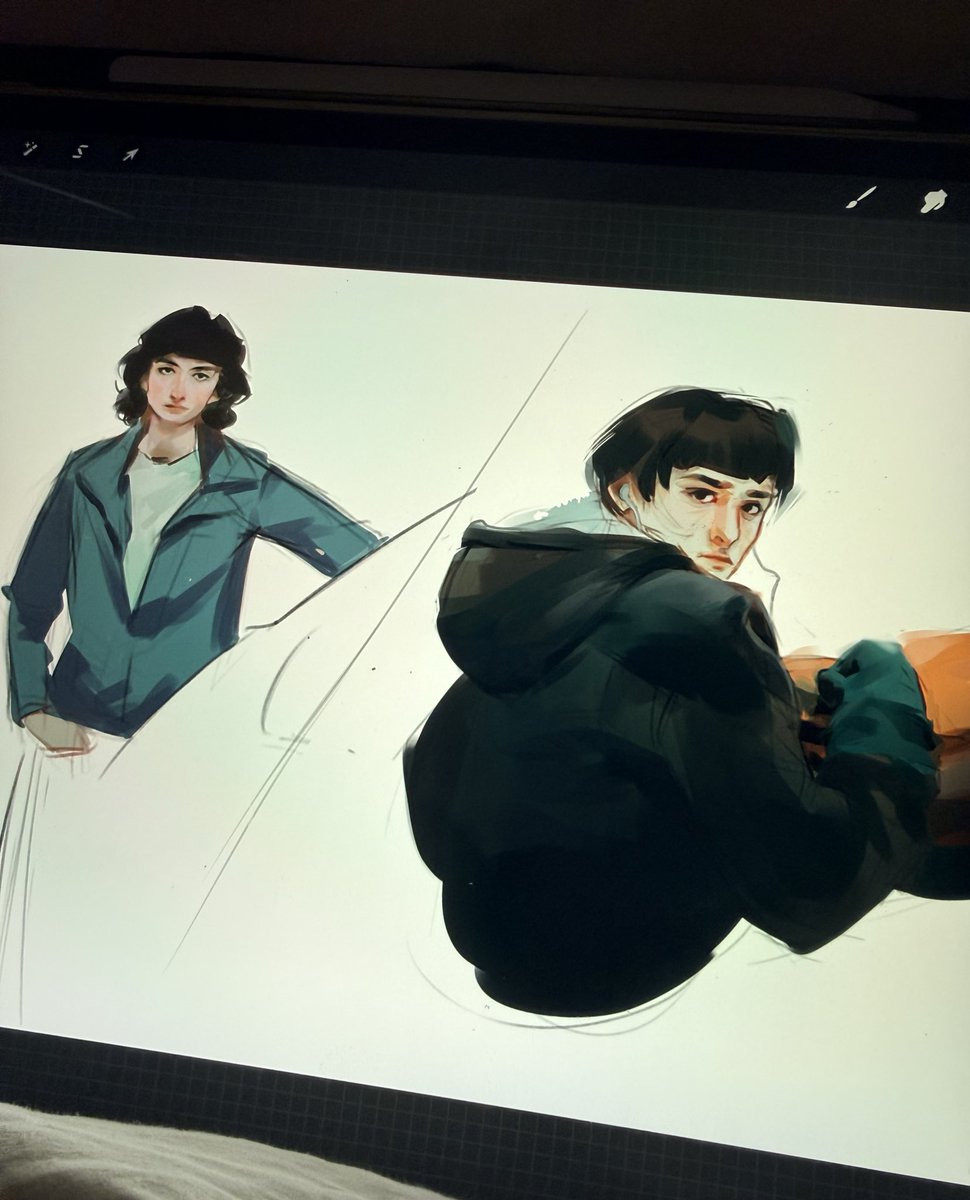 pacetcch's tweet image. twilight #byler is happening