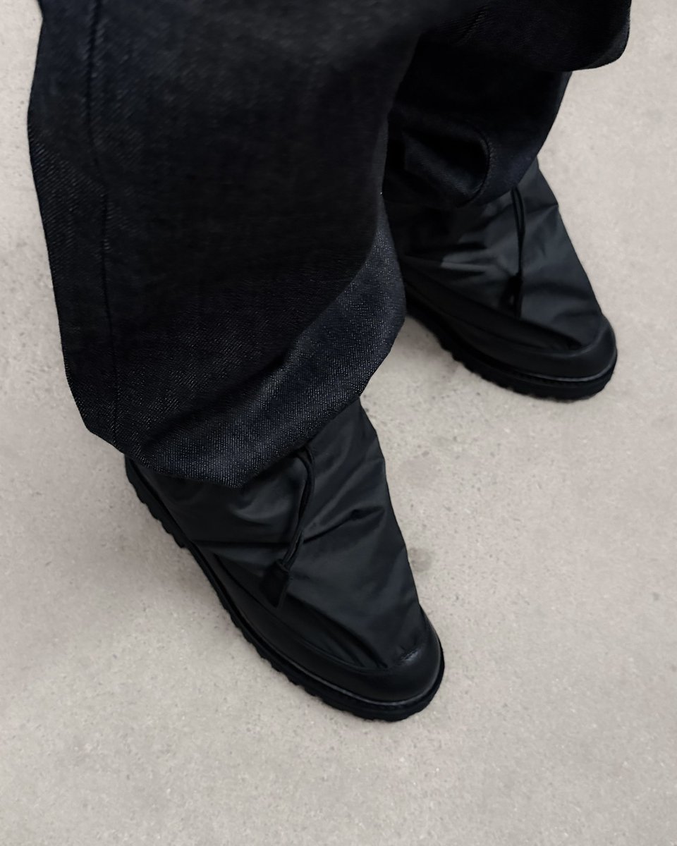 FLOWER INSTINCTS tweet media