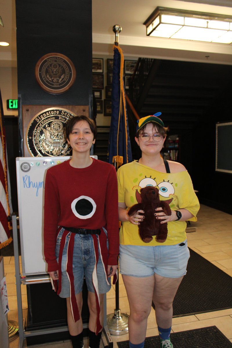 Signature School tweet media