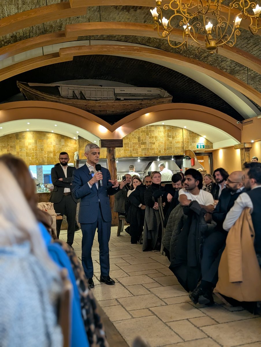 It was great to host the <a href="/LabourMuslims/">Labour Muslim Network</a> network annual iftar yesterday, and see so many councillors, MPs and activists at the event!