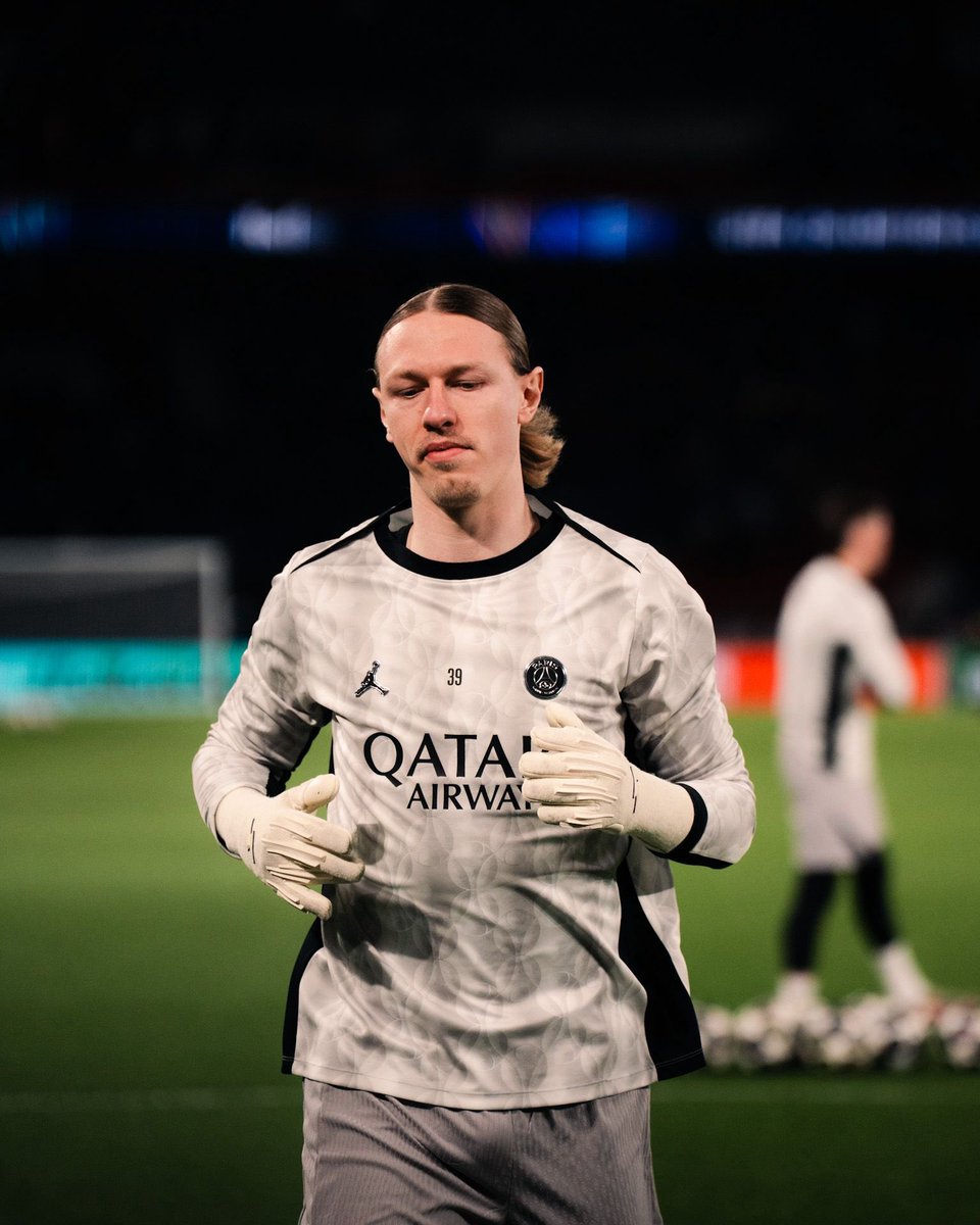 PSG COMMUNITY tweet media