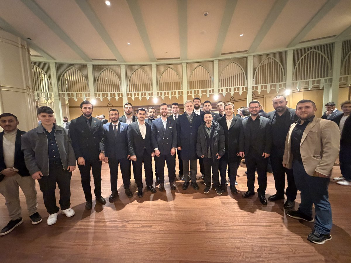 Genç Refah İstanbul tweet media
