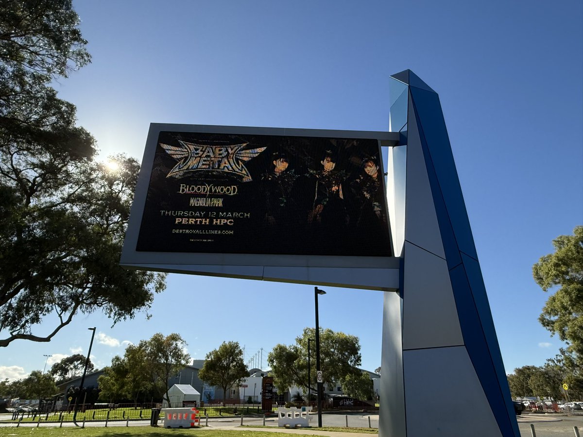 shawsmi's tweet photo. 9:00am会場周辺の様子
のどか〜🇦🇺🌲
#BABYMETAL
#BABYMETALWORLDTOUR2026
#Perth #PerthHPC https://t.co/nT0GfPC60t
