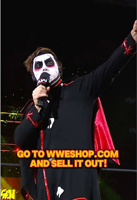 Perched On The Top Rope tweet media