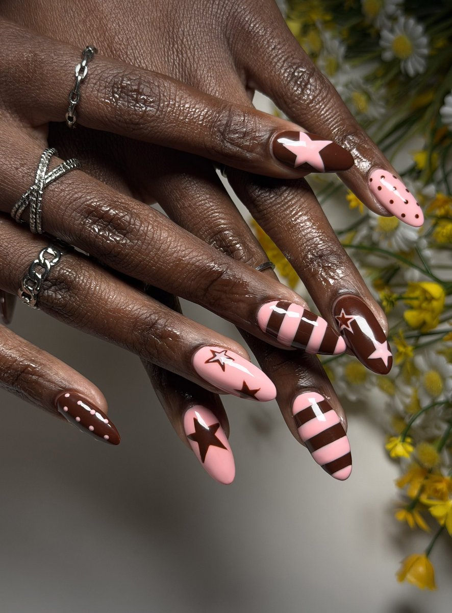 Milanomanvel's tweet image. Manvel girls know the secret 💅
Perfect nails = instant glow-up ✨

At Milano Nail Spa Manvel, every set is designed to elevate your look, your mood, and your confidence.

#MilanoNailSpaManvel #springnails #nailinspo #NailArt #spring