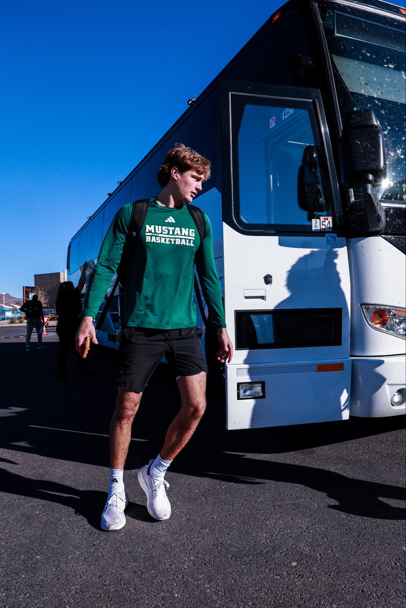 Cal Poly Men’s Basketball tweet media