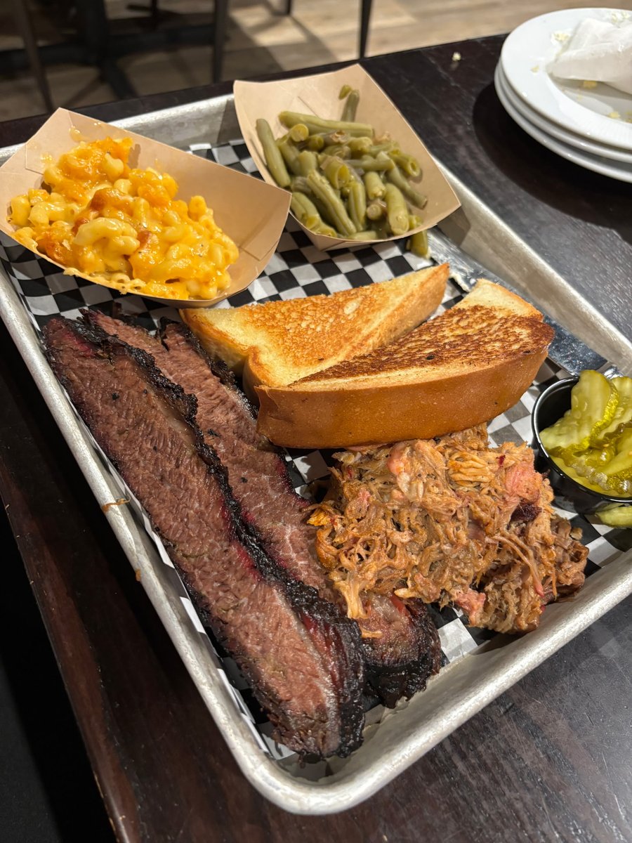 Jesse and Mike tweet media