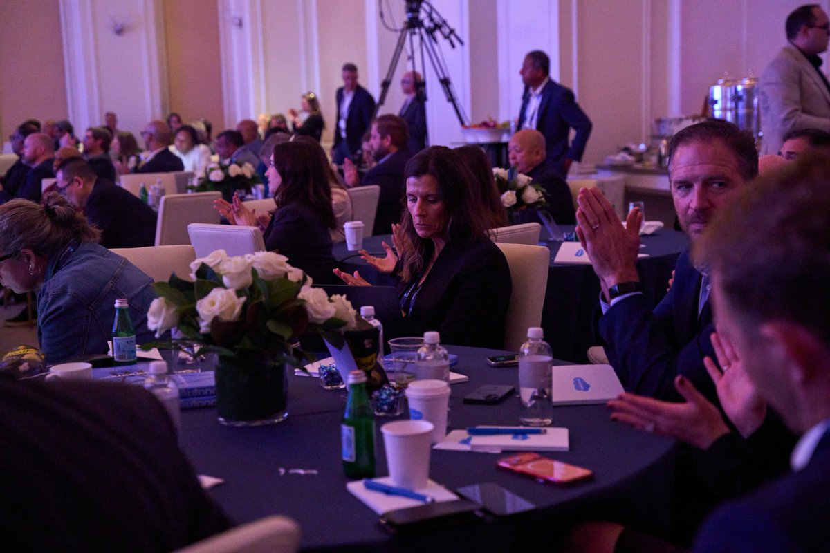 Salesforce Partners tweet media