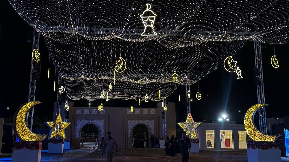 ARWA ALMUNASIF tweet media