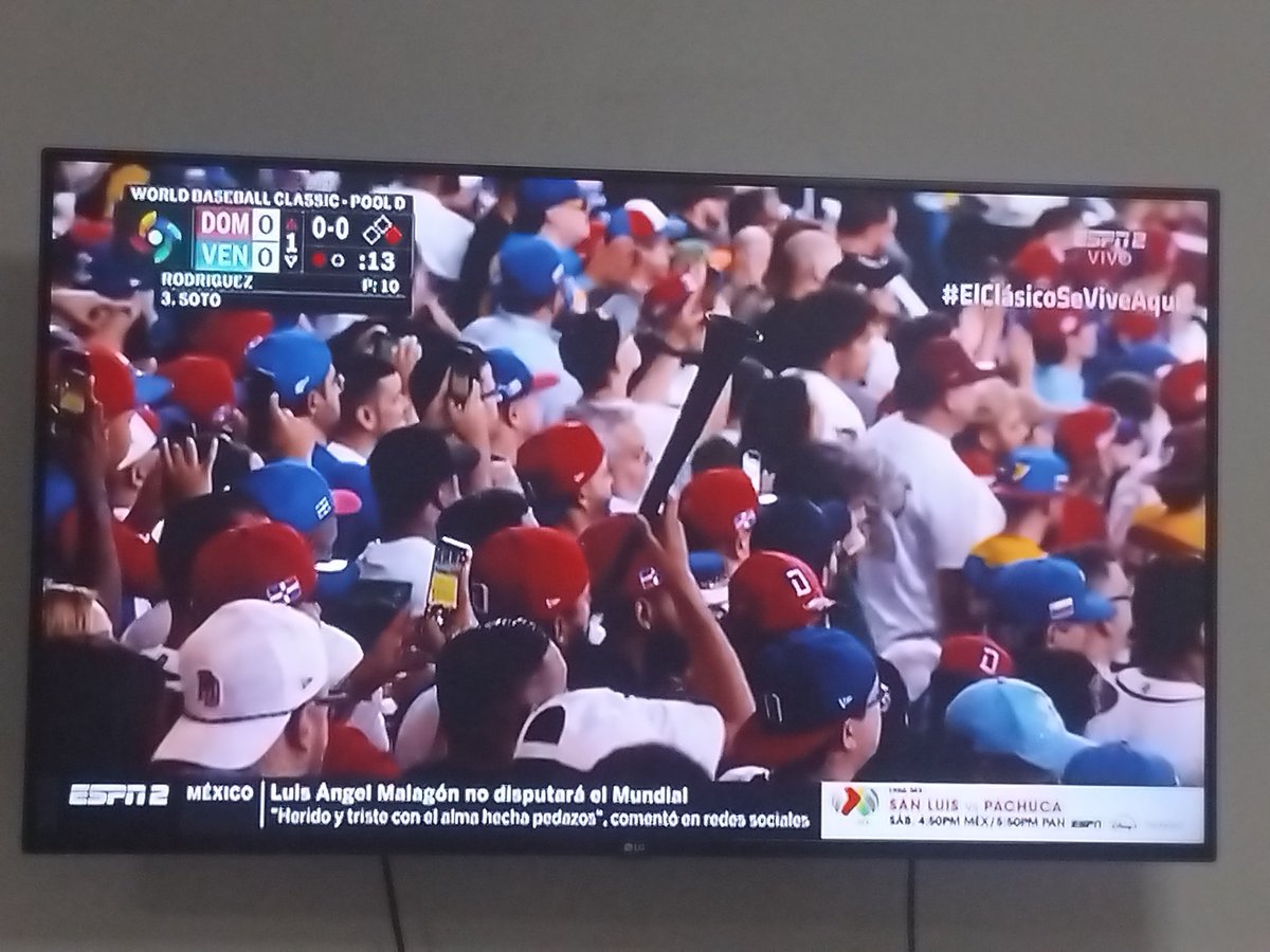stalinfranco's tweet photo. #elclásicoseviveaquí en familia disfrutado desde República Dominicana @EJerezESPN https://t.co/m4DMUXh91l