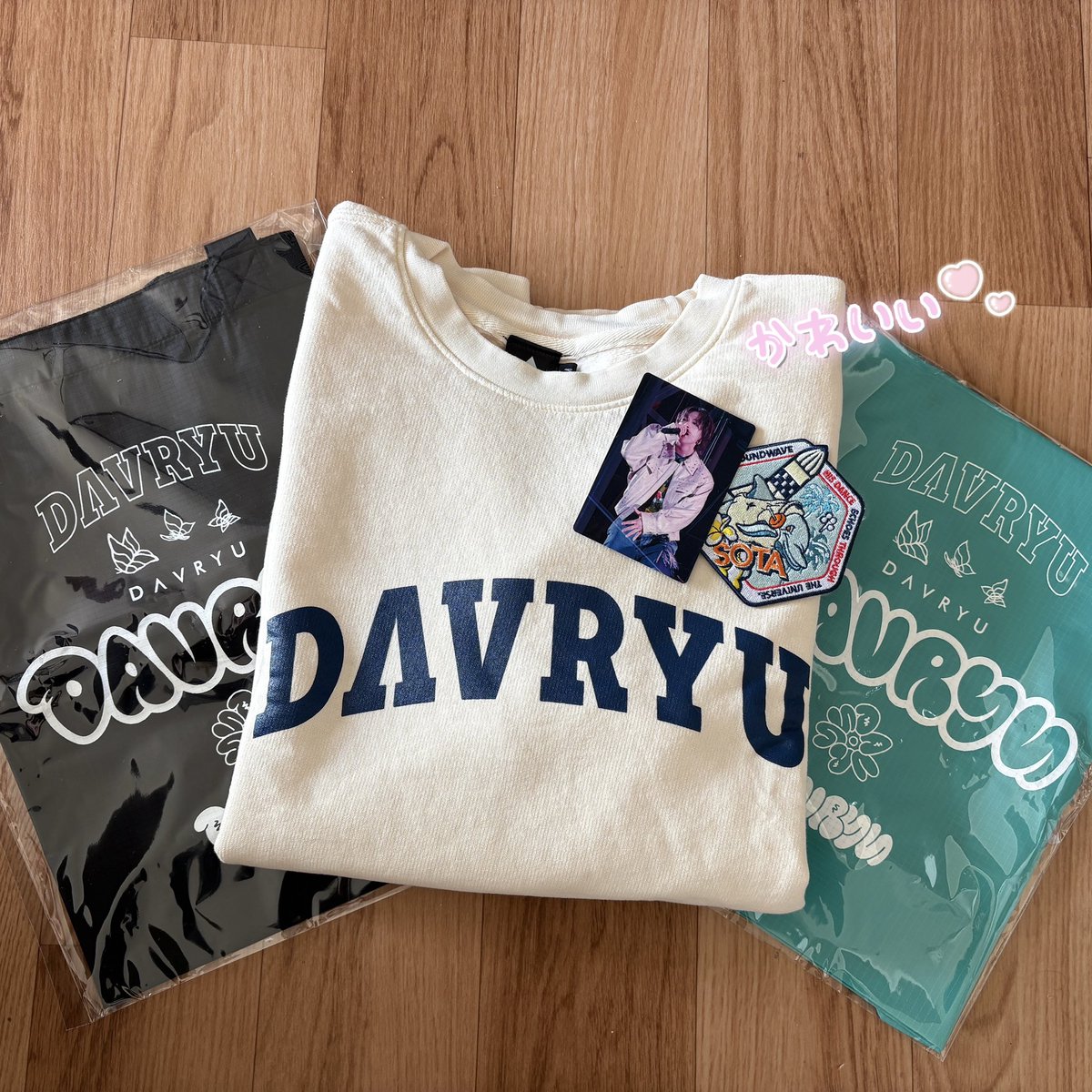 roseapricot__'s tweet photo. 届いたー🤍💙
春コーデしておでかけしたいなっ⋆✴︎˚｡⋆
#davryu 
#adamth https://t.co/dSBVttxhq5