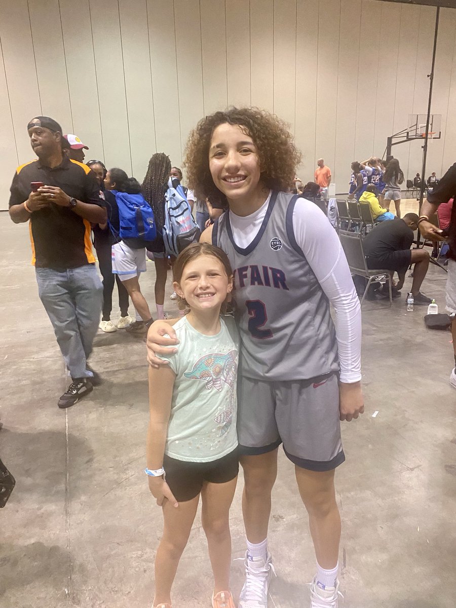 Brandon Raines✞ tweet media