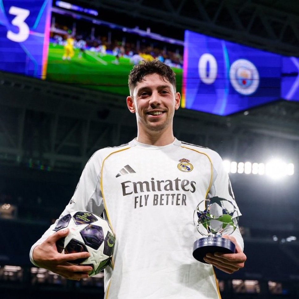 Sebasito_14's tweet photo. Federico Valverde, c'est le tweet. https://t.co/31Lqa37BUV