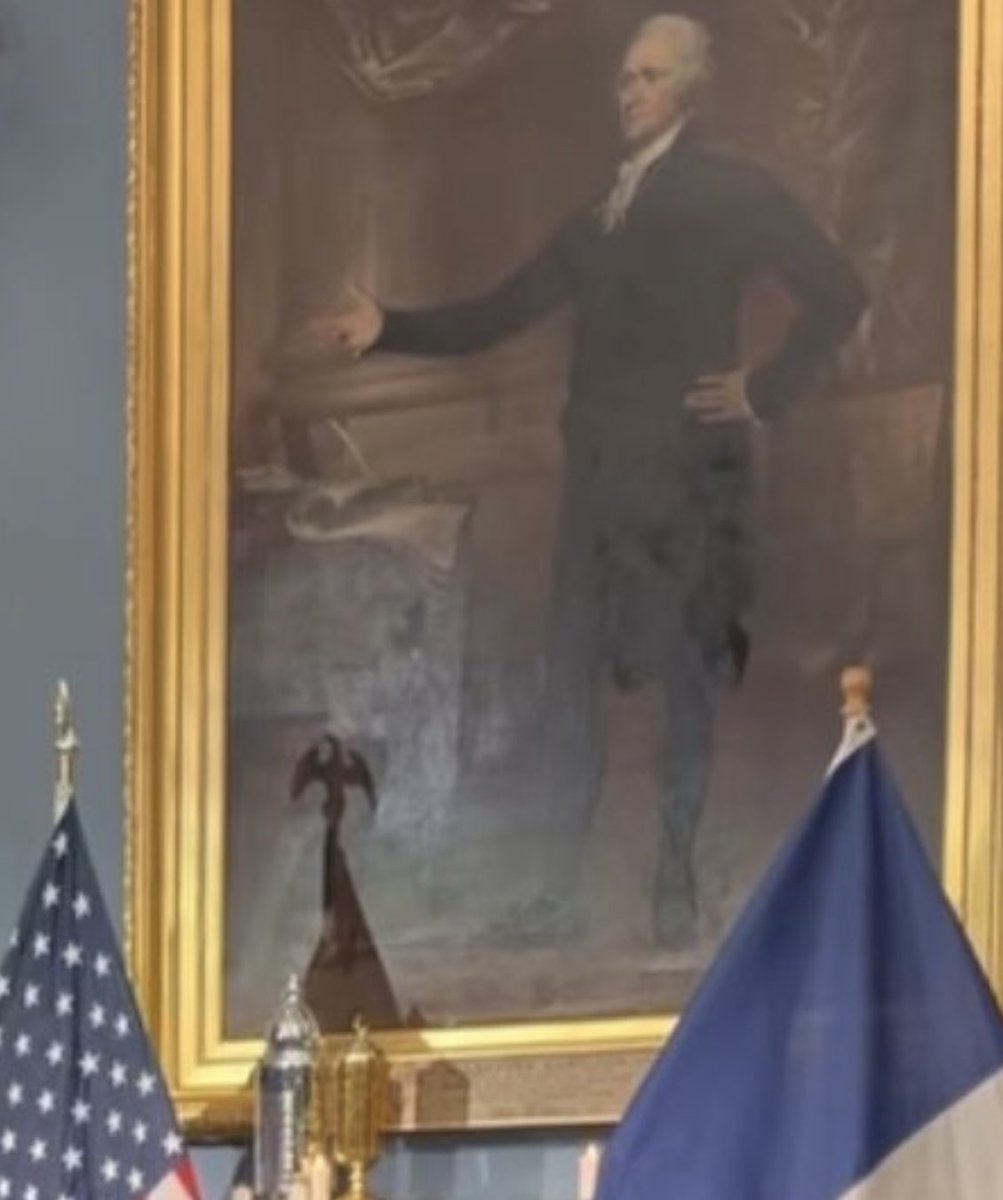 Logan Hall tweet media