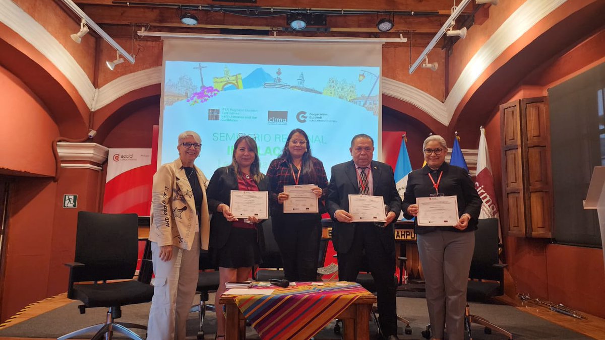 CBC Bibliotecarios tweet media