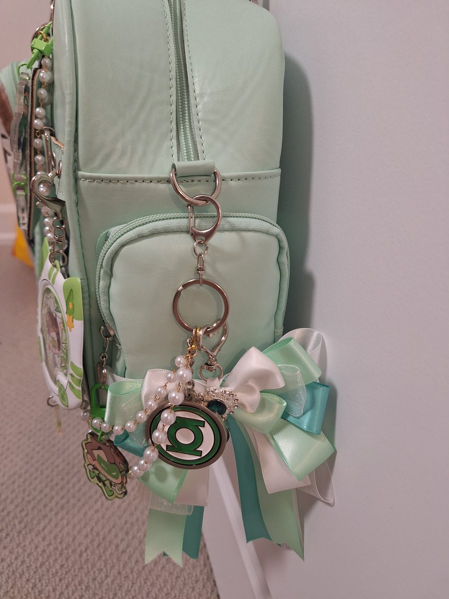 💛┊𝐂𝐑𝐎𝐖. ❜ tweet media