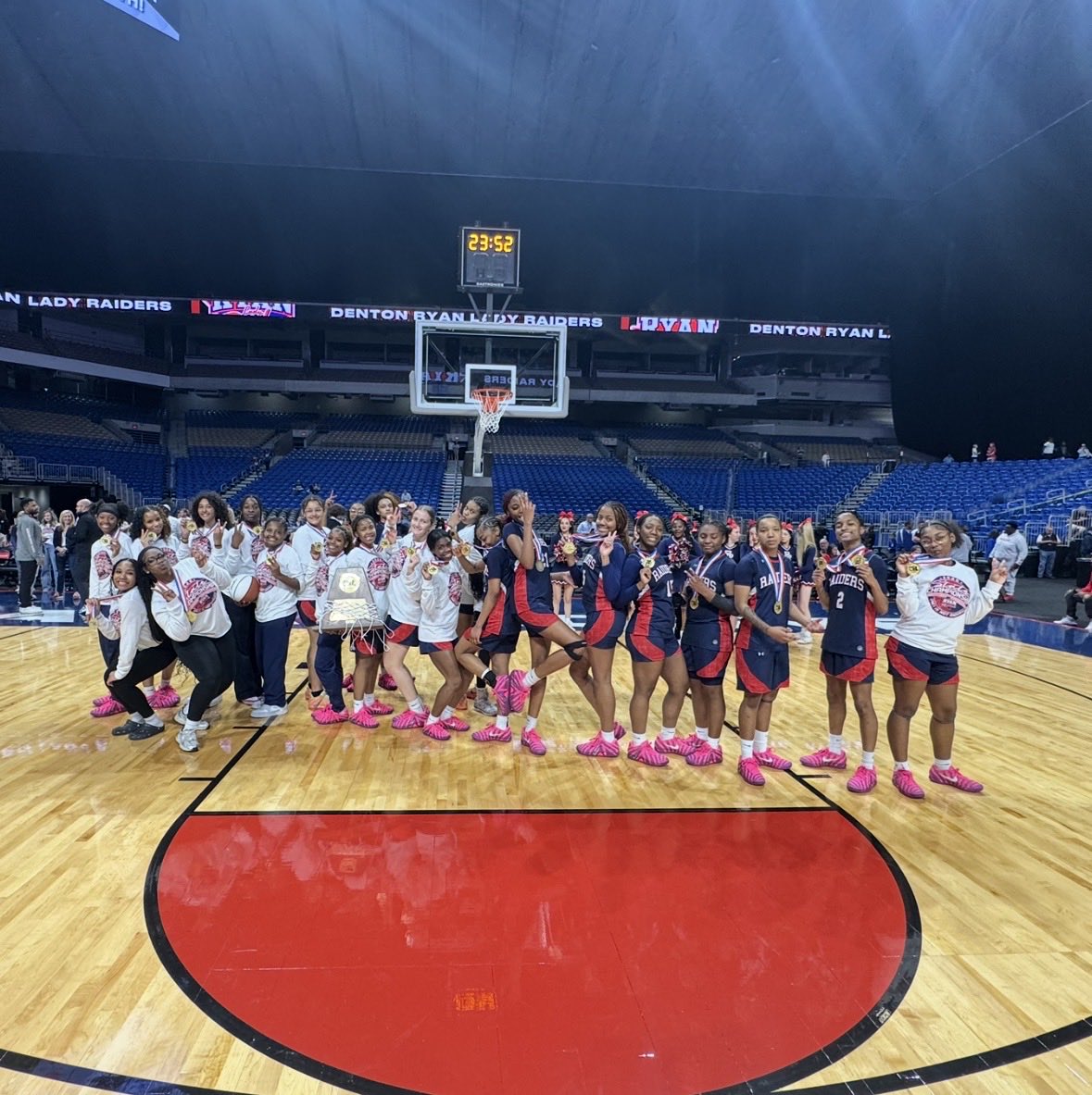 Ryan Girls' Basketball tweet media
