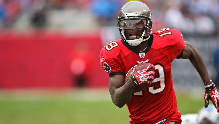 The Pewter Pirate tweet media