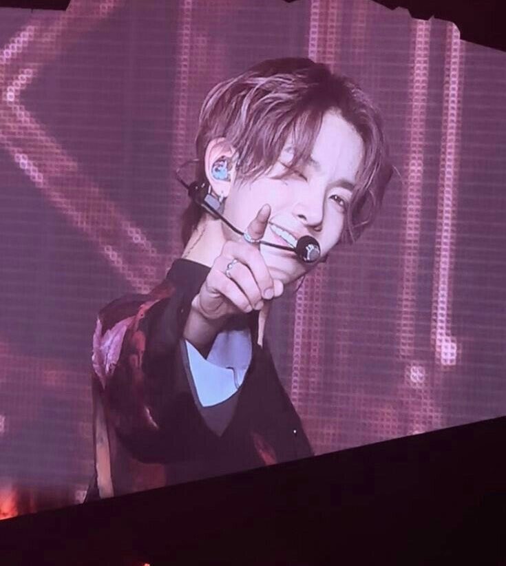 mewithoon's tweet photo. LA PERSONA QUE ESTÁ VIENDO ESTO, SI ERES ENGENE Y APOYAS A HEESEUNG COMENTA CON LOS # 
hagan rt y difundan ‼️

HEESEUNG WITH ENHYPEN #SevEN_ALWAYS 
#ENHYPEN_HOME 
#ENHYPENIS7 
#AlwaysWithYou https://t.co/9JH0IJp0Di