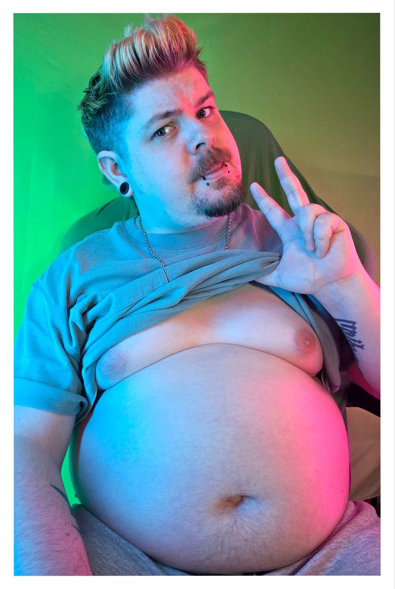 ☘️🇮🇪 Dovah_Pig🔜GBBB26 🐷🏳️‍🌈 tweet media