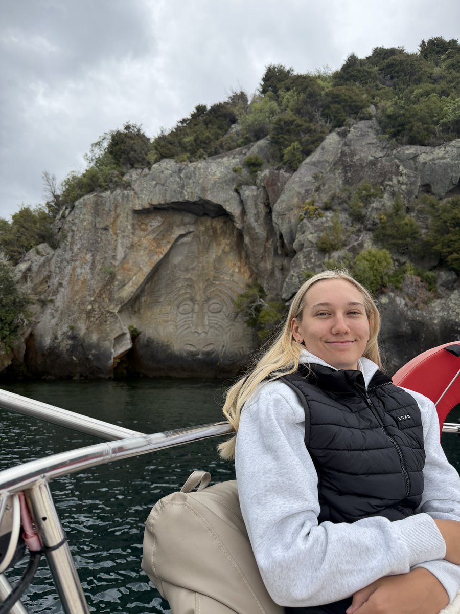 JustDash tweet media