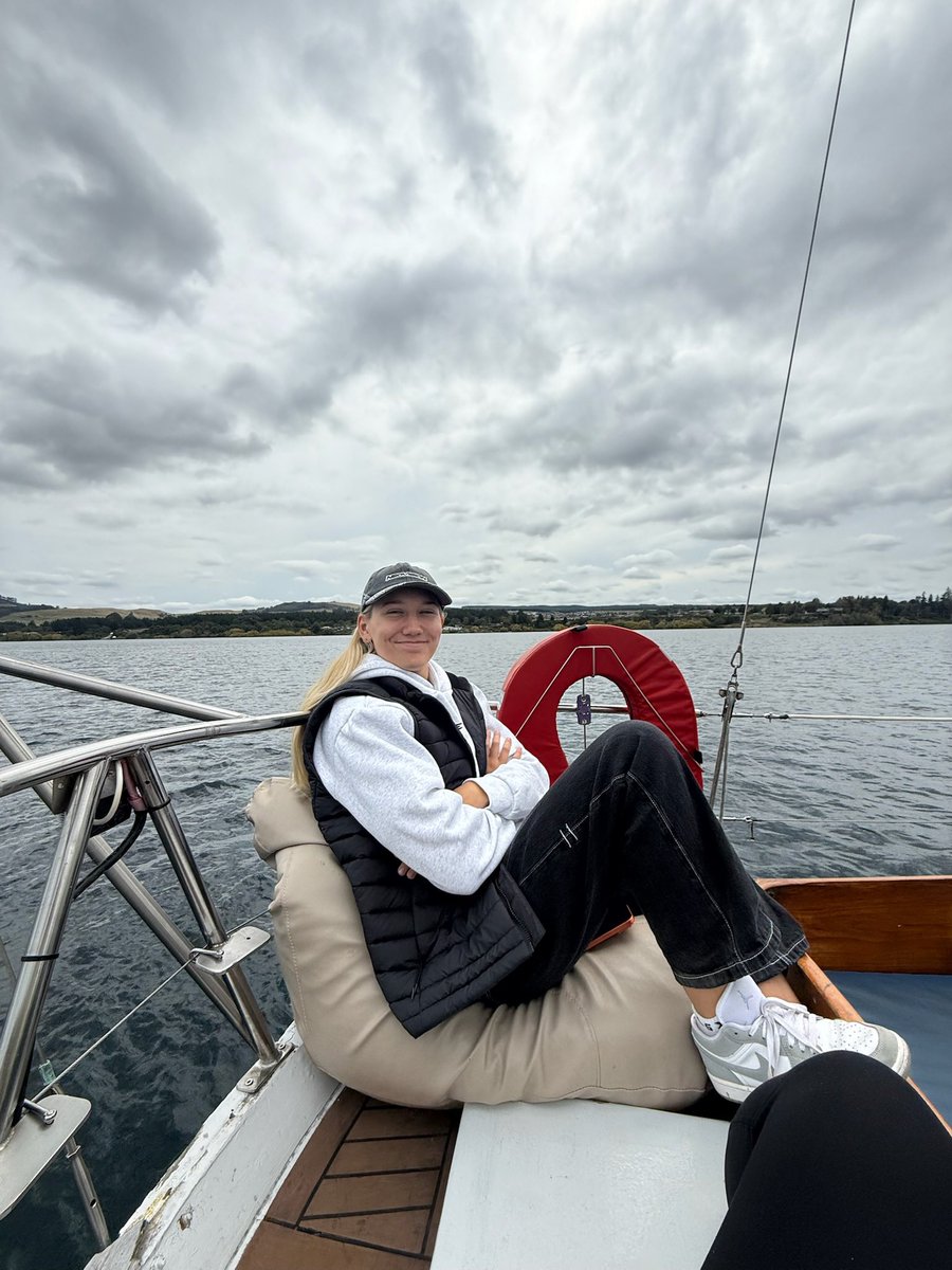 JustDash tweet media