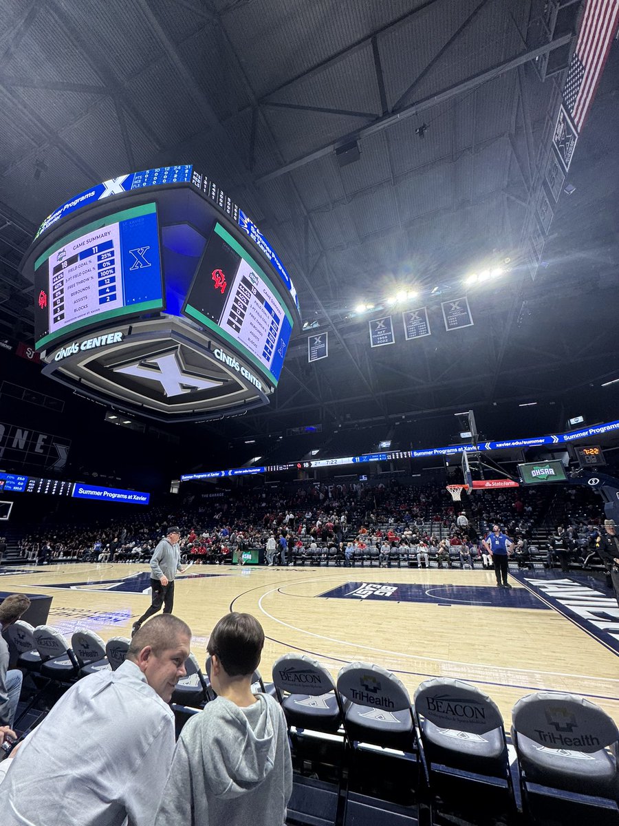 St. Xavier Basketball tweet media