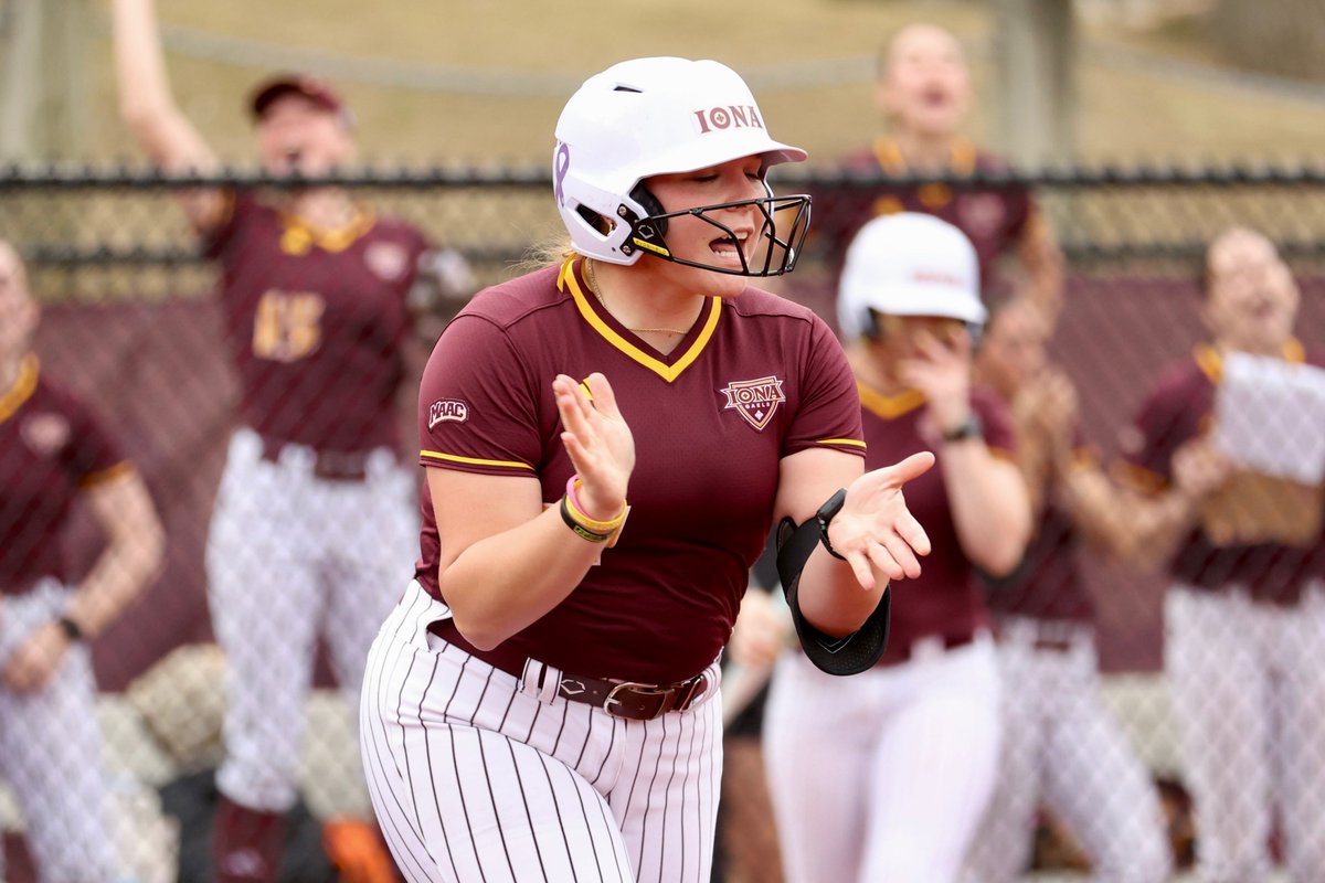 IonaSoftball's tweet photo. 📸 𝑾𝒊𝒏𝒏𝒊𝒏𝒈 𝑾𝒆𝒅𝒏𝒆𝒔𝒅𝒂𝒚

#GaelNation https://t.co/MDMCq7CVsN