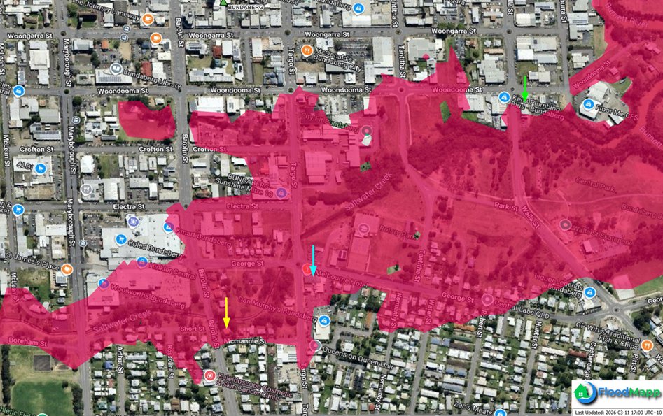 FloodMapp's tweet image. Another perspective from Bundaberg’s flood peak yesterday, when the Burnett River reached 7.4 m.

📷 The images below compare on-the-ground conditions along Saltwater Creek with FloodMapp’s PostCast of peak flood extent, at the same approximate time.

Capturing these moments