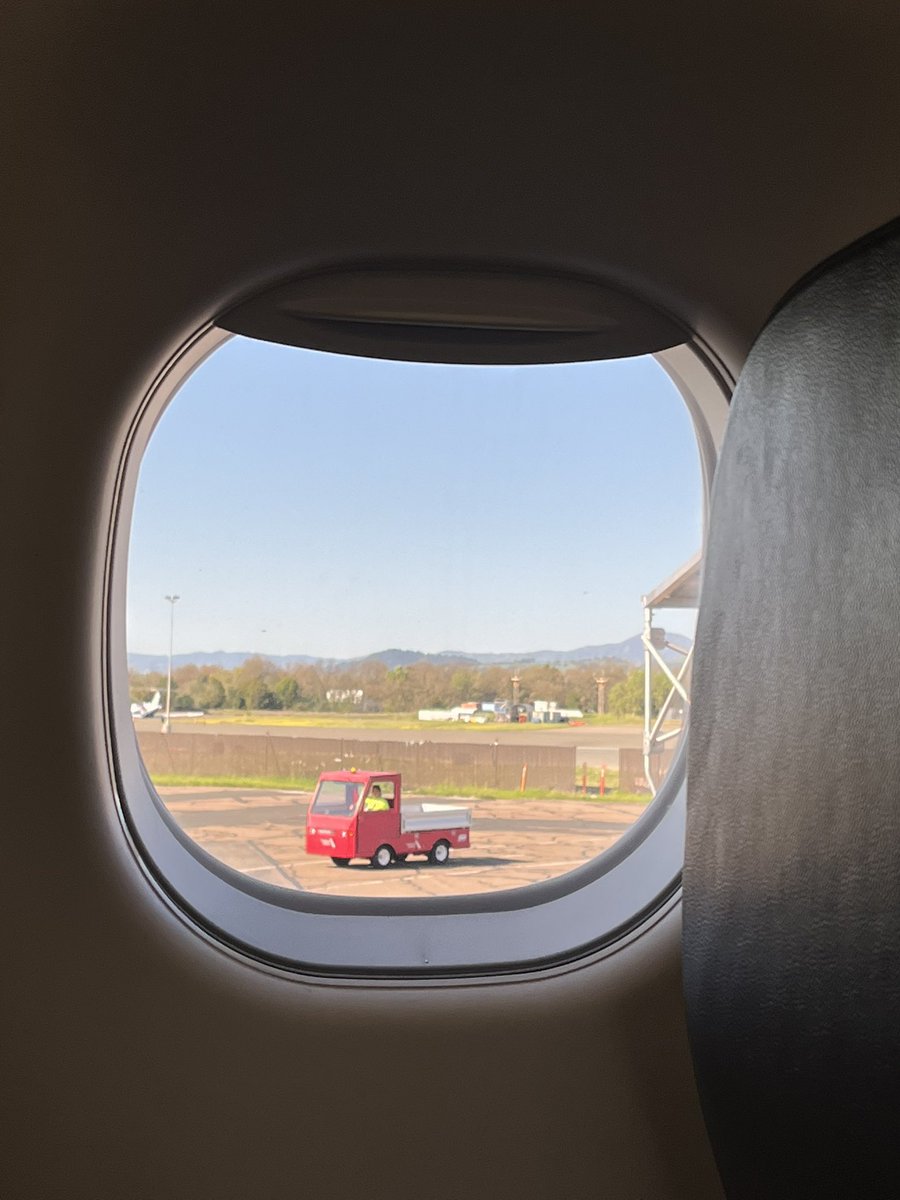 𝔦𝔰𝔞𝔞𝔠 ☻ tweet media