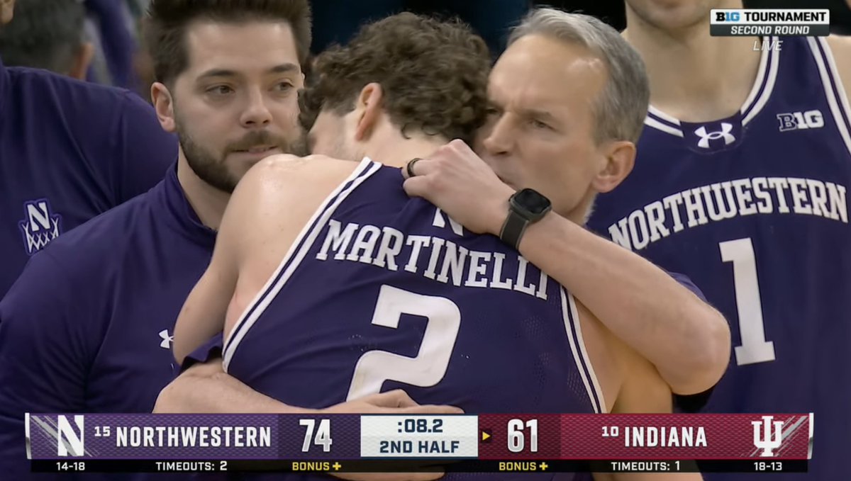 No Context College Basketball tweet media