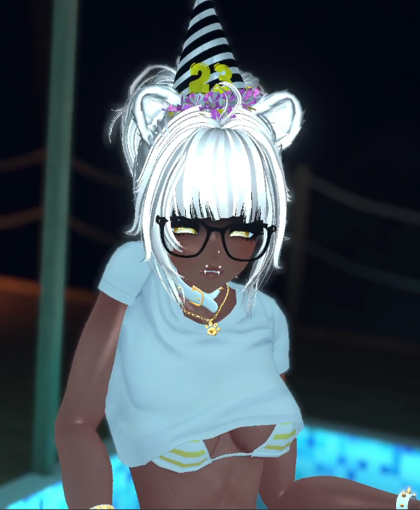 KoffeeVR's tweet photo. YAAAY!! Thanks for such sweet birthday wishes ♥
So happy to have met everyone in my life and thankful for those cheering me on🥹
Ive grown so much and cant wait to keep growing with everyone💫 https://t.co/8Pynms2qjl