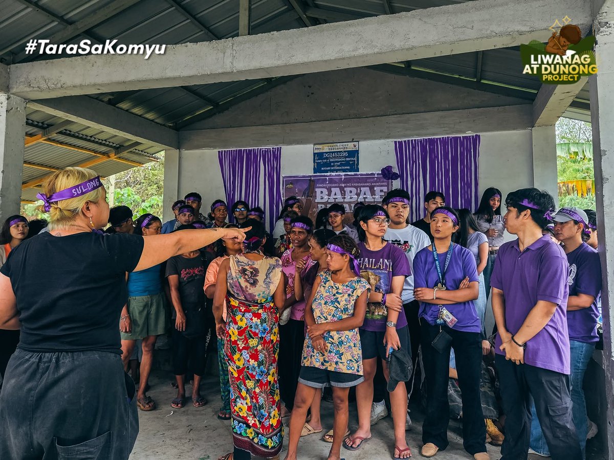 liwanagatdunong's tweet photo. Aeta women walk long distances carrying baskets of produce—and the strength, care &amp; knowledge that sustain their families. Our Women’s Day relay game honored this truth: women carry communities every day. 
#AbanteBabae #InternationalWomensDay https://t.co/upFgn9aGn4