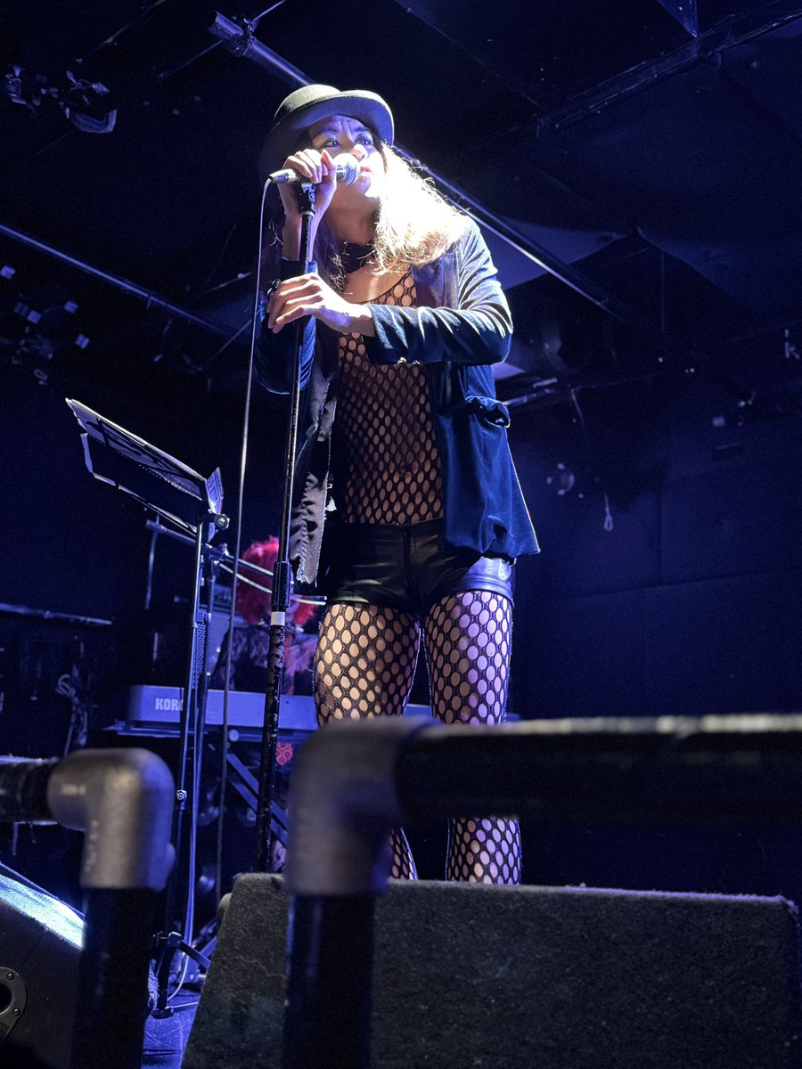 せなろ tweet media