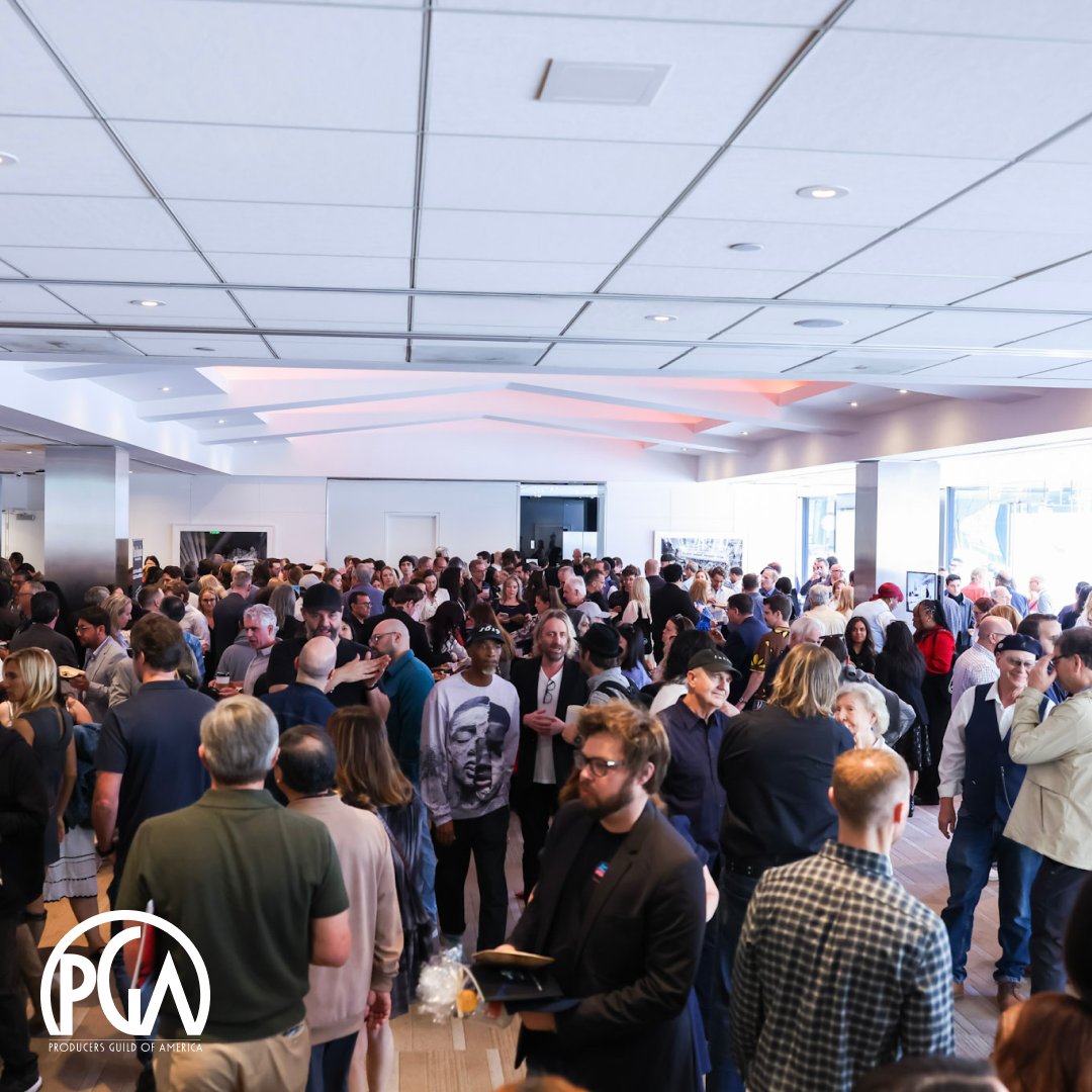 Wrapbook tweet media