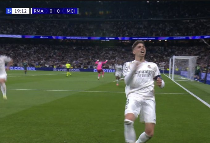 جووووووووووووووووول. فالفيردي يسجل الأول بصناعة تيبو كورتوا 